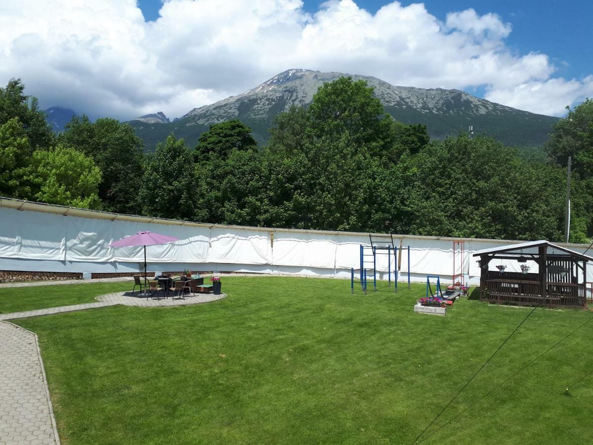 ホテル A1 Start Vysoké Tatry エクステリア 写真